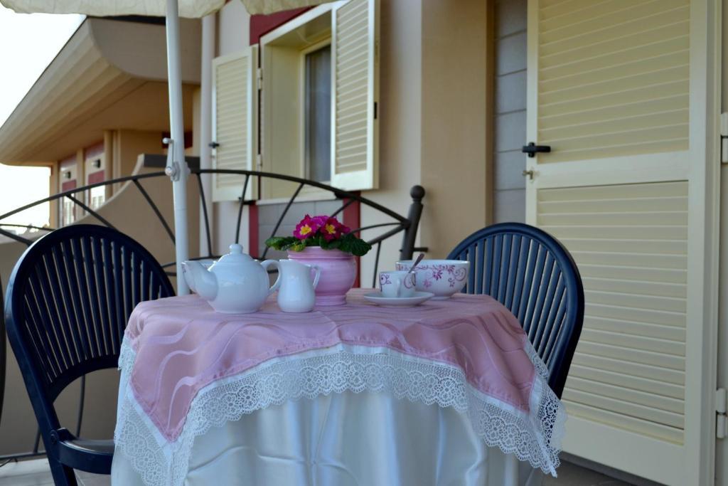 Alice B&B Anzio Exterior photo